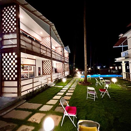 White Turtle Hotel Morjim Extérieur photo